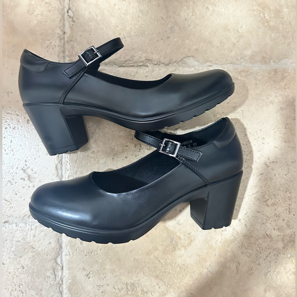 Black Mary Jane Heels
